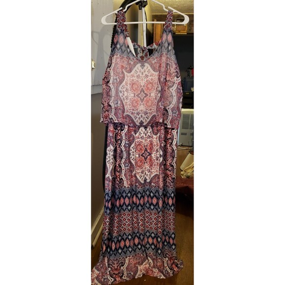 NWOT Unbranded/Unsure Brand, Bandana Patterned Maxi Dress Halter Style Plus 3X - Picture 1 of 7